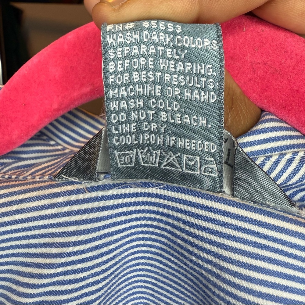 Koret Woman size 22W Blue and White Striped Short Sleeve Button Down Shirt - Picture 3 of 8